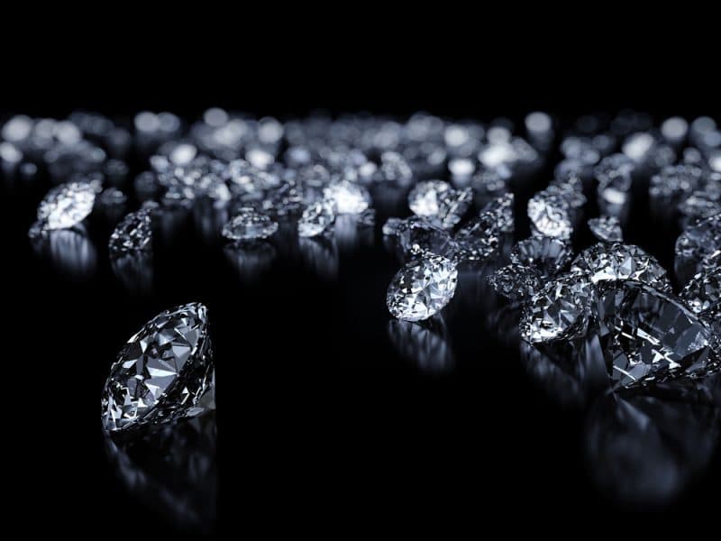 Truffa dei diamanti, un esperto spiega come comprarli in sicurezza