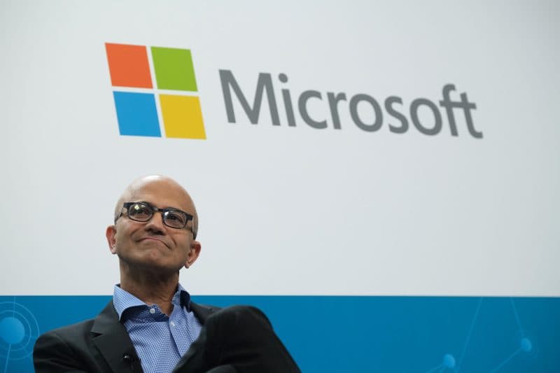 Microsoft svela la nuova piattaforma basata sull'intelligenza artificiale. Il titolo vola ai massimi in Borsa