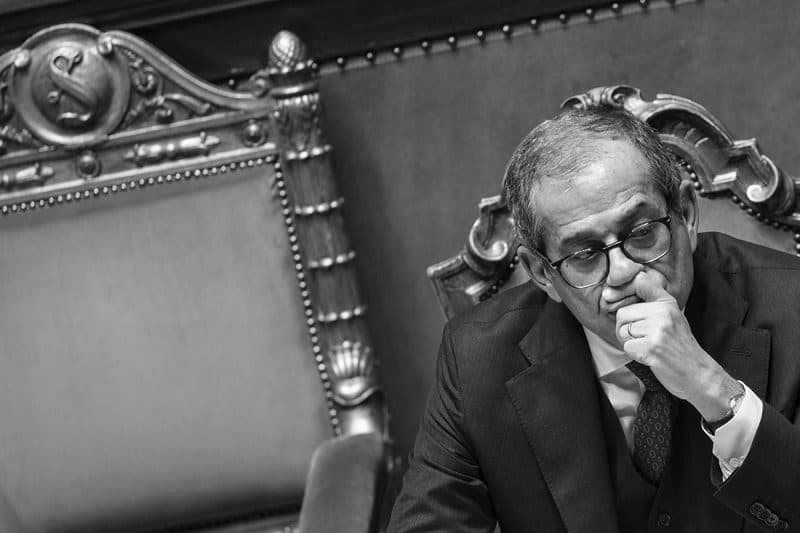 Rischio flop: il Tesoro verso la rinuncia al Btp Italia?