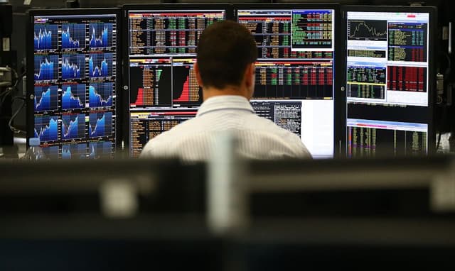 10 titoli azionari per cavalcare i settori healthcare, industriale e intelligenza artificiale