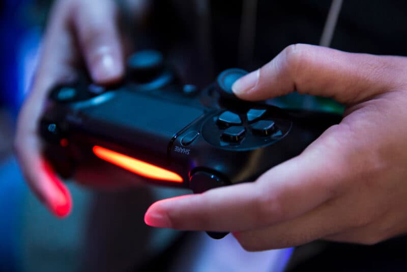 Sony pagherà 50mila euro a chi scoprirà i bug della PlayStation