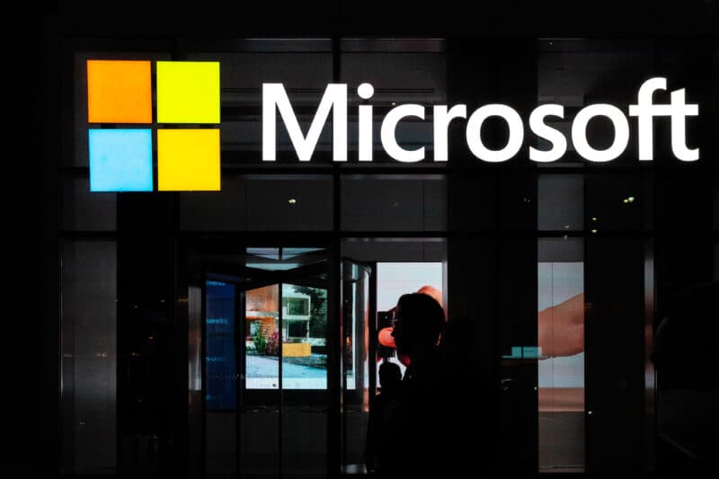 Dopo OpenAI tocca a Mistral: Microsoft punta sull'IA francese