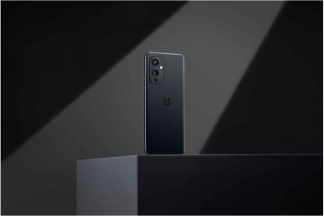 Svelati i due nuovi smartphone della serie 9 di OnePlus. Ecco prezzi e caratteristiche