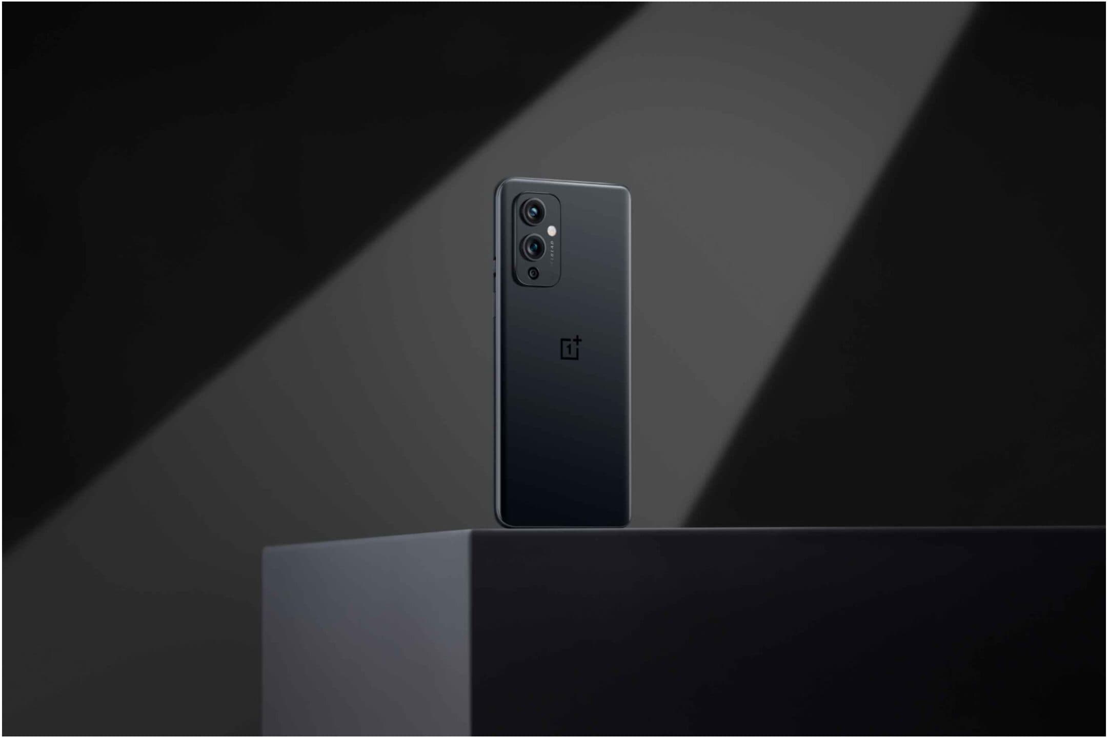 Svelati i due nuovi smartphone della serie 9 di OnePlus. Ecco prezzi e caratteristiche