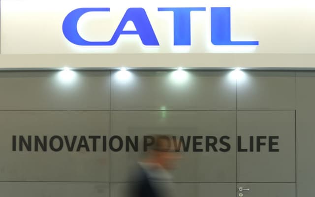 Catl verso la quotazione a Hong Kong per costruire un impianto in Ungheria da 7,3 miliardi