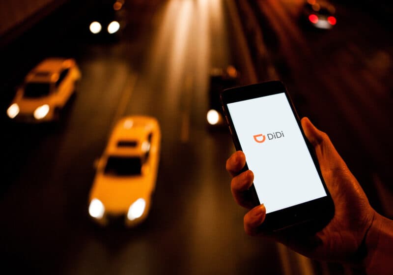 A Wall Street debutta la rivale cinese di Uber. E fa la fortuna del suo fondatore