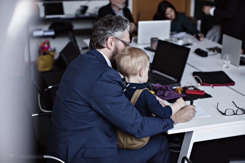 Sempre più imprese familiari si affidano a manager esterni: come affrontare il passaggio generazionale