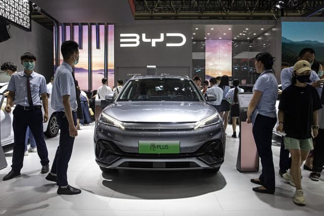 Nel 2025 in Cina saranno vendute più auto elettriche che tradizionali: l'analisi del Financial Times