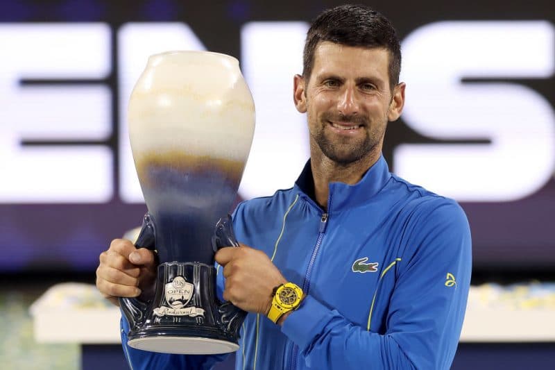 Finisce l'impero di Re Roger: Novak Djokovic è ora il tennista più pagato al mondo