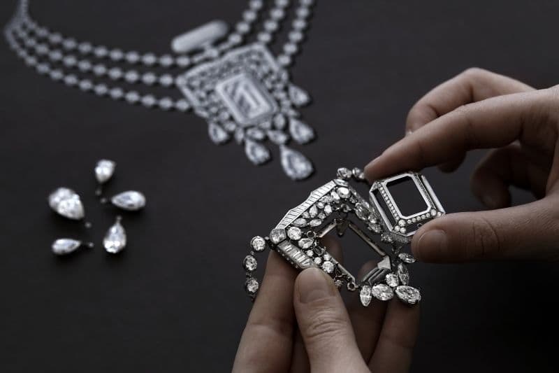La seconda boutique di Chanel a Milano, tra  gioielleria e alta orologeria