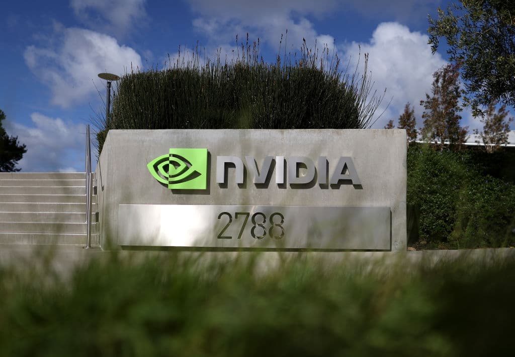Nvidia supera la capitalizzazione di Apple: ora è la seconda azienda che vale di più al mondo
