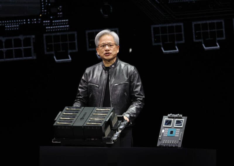 Nvidia perde 277 miliardi di dollari in poche ore. E Microsoft torna la società di maggiore valore al mondo