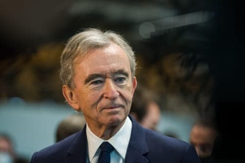 Il miliardario Bernard Arnault e Red Bull vicini all'acquisto del Paris Fc