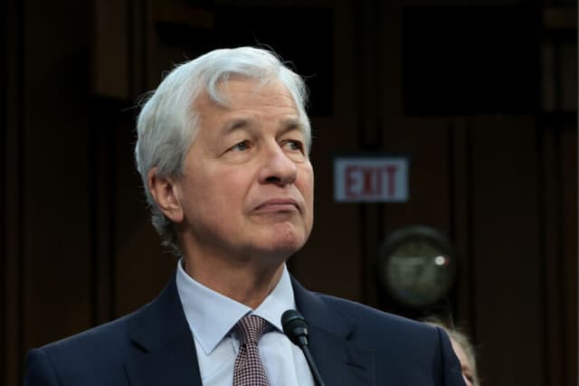 Quali sono le più grandi banche del mondo: JPMorgan batte i giganti cinesi, Intesa Sanpaolo prima italiana