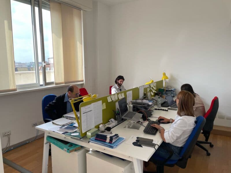 Al lavoro solo quattro giorni a settimana: l'esperimento italiano di Magister Group è stato un successo