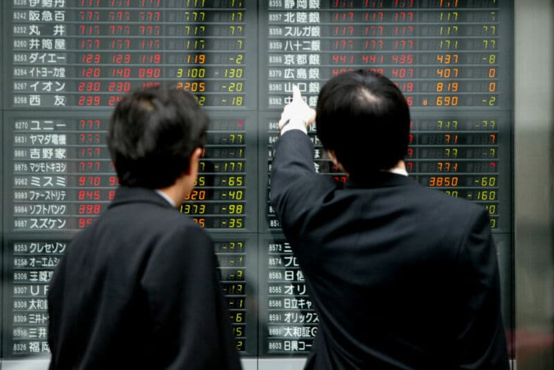 Cos'è il carry trade e perché il rilancio dello yen è tra le cause principali del sell-off azionario