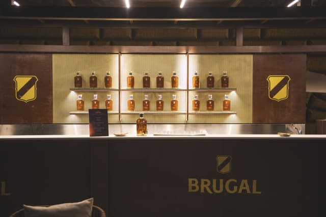 Maestro Reserva, il rum ultra-premium di Brugal distribuito in Italia da Velier
