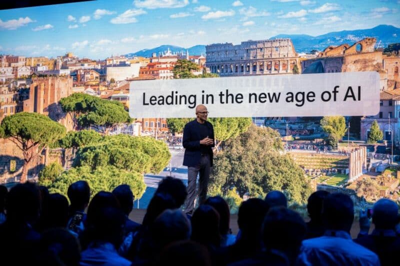 Microsoft e Roma Capitale presentano Julia: il nuovo assistente virtuale per il Giubileo