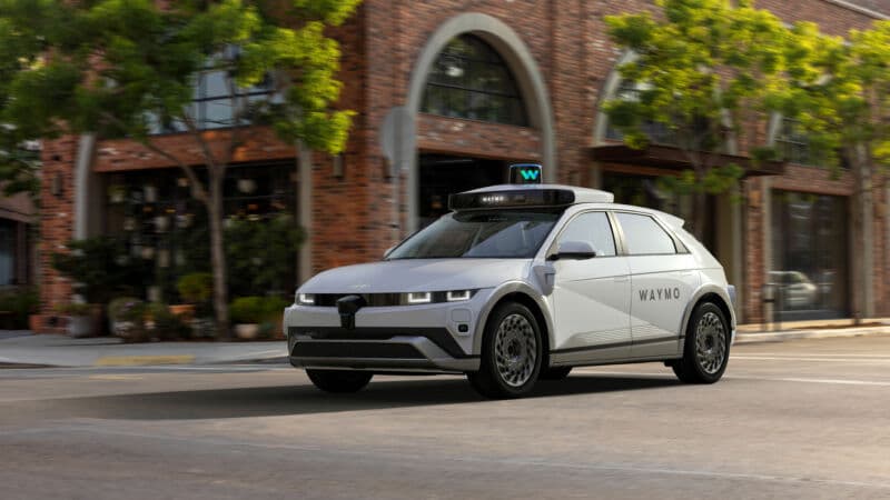 Hyundai e Waymo insieme per la guida autonoma nel suv elettrico Ioniq 5