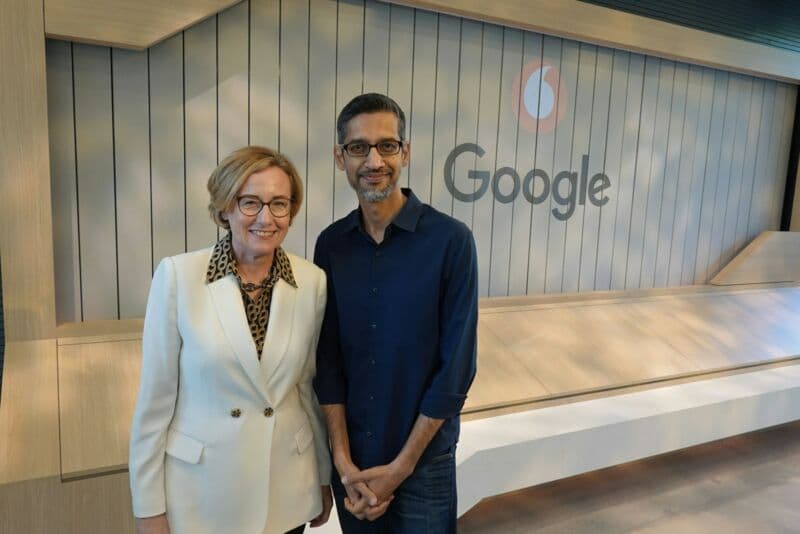 Vodafone e Google insieme in una partnership miliardaria sull'intelligenza artificiale