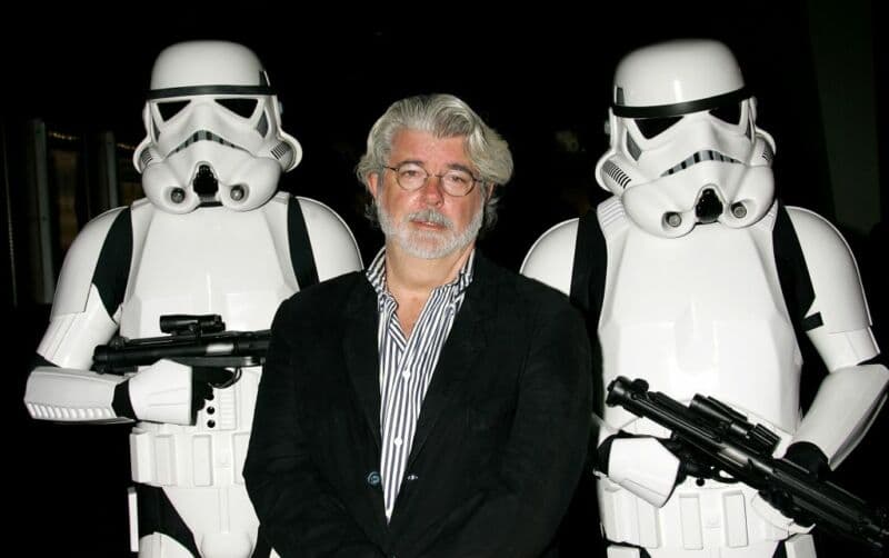 Un noto sceneggiatore sta lavorando a una nuova trilogia di Star Wars: ecco cosa sappiamo