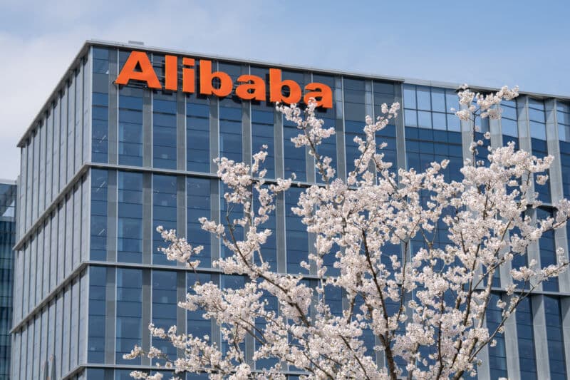 Alibaba sfida OpenAI con un nuovo modello di intelligenza artificiale open source