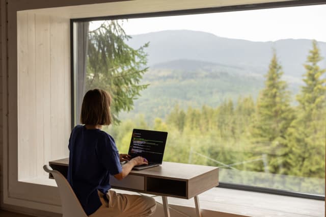 Esodo di talenti: senza smart working i lavoratori guardano altrove