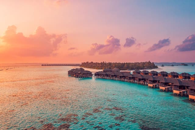 Le destinazioni da visitare nel 2025 secondo Forbes Travel Guide