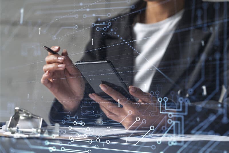 Omni-policy, shareable e 'silver tsunami': le 10 previsioni del settore assicurativo per il 2025
