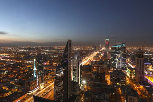 Viaggio a Riyadh: 5 esperienze di lusso da non perdere