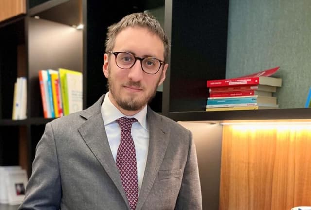 Relazioni e conflitti: tutte le sfide del passaggio generazionale secondo Luca Brambilla