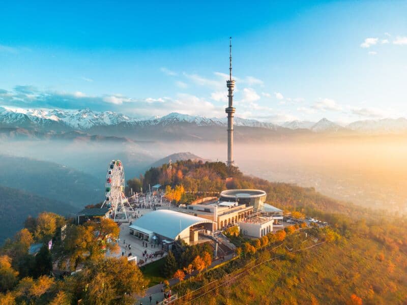 Dall'astroturismo al turismo rigenerativo: quali sono i trend dei viaggi nel 2025