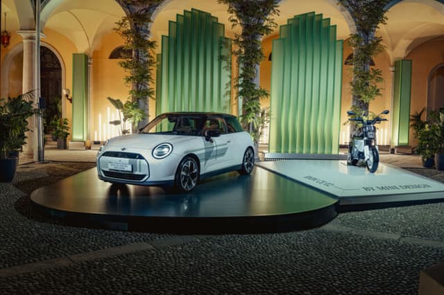 Bmw al FuoriSalone 2025: innovazione sensoriale e nuovi design per ridefinire la mobilità