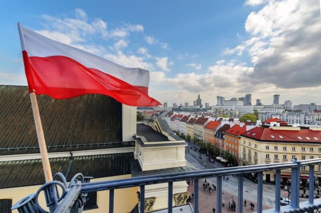 Come la Polonia vuole costruire il più grande esercito dell'Europa continentale