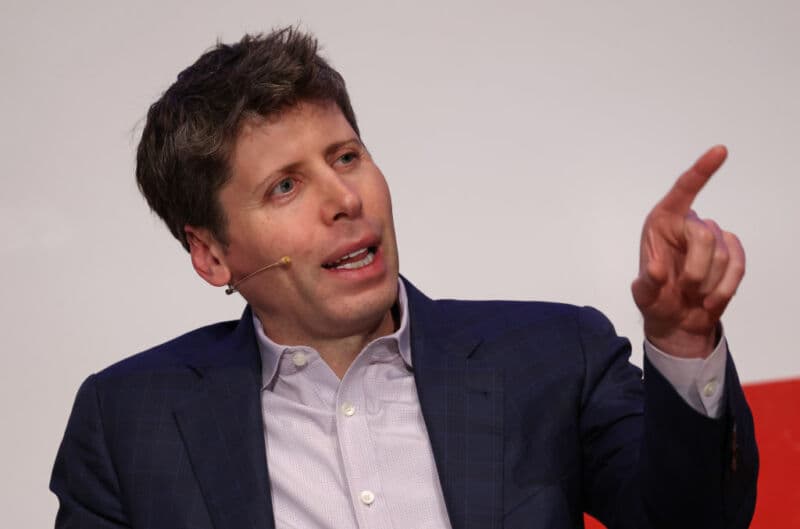 OpenAI raccoglie altri 40 miliardi di dollari. Ora ne vale 300