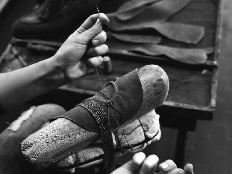 Ai piedi dei re: come Parabiago è diventata la Mecca della scarpa
