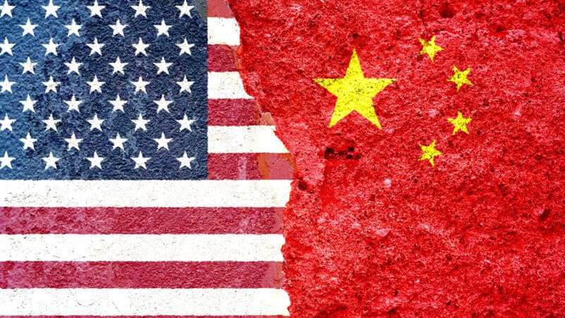 Stati Uniti e Cina si accordano per ritirare la maggior parte dei dazi per 90 giorni